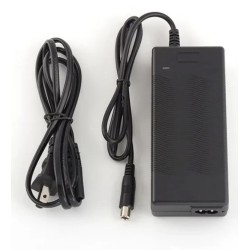 Caricabatterie per batteria interna Navee S65C, Egret Ey! 3, Yadea Artist o simile, accessorio monopattino  - 2  