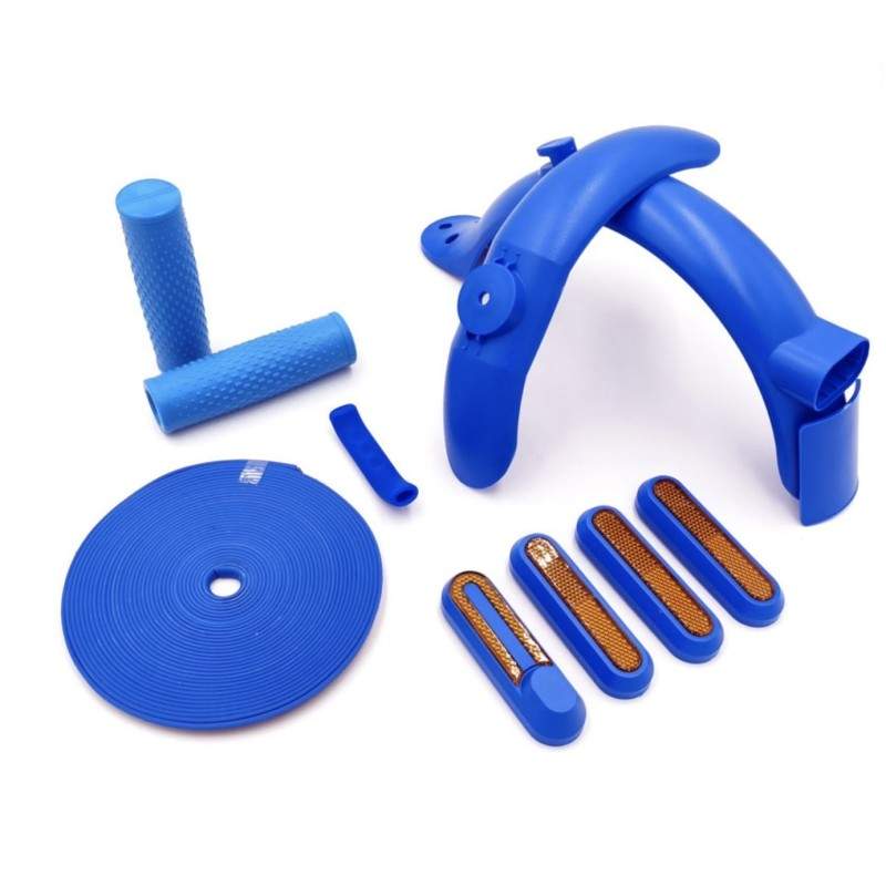 Verkleidungssatz mit benutzerdefinierter Farbe - Kotflügel plus Extras - Standard und großes Rücklichtdesign.  - 6 Verkleidungss