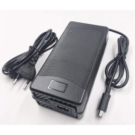 5A pikalaturin liitin, joka on yhteensopiva Xiaomi Ninebot Max G30- tai G2-sarjan kaikkien mallien kanssa KROXNE - 1 
Erittäin n