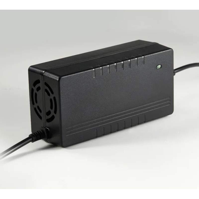 Hurtiglader for Xiaomi Scooter 4 Ultra elektrisk scooter - reduser ladetiden.  - 1 Hurtiglader for Xiaomi Scooter 4 Ultra elektr