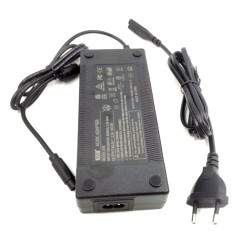 Ładowarka 63V 2A do hulajnogi Lemotion S1, Inmotion S1, Inmotion L9 lub podobnej Inmotion - 2 
Kompatybilna z hulajnogami Lemoti