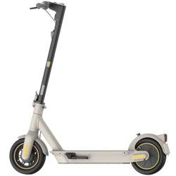 Ninebot KickScooter MAX G30LE II ontworpen door Segway - 40 km autonomie. Segway - Ninebot - 6 - Robuuster chassis, breder. - 10